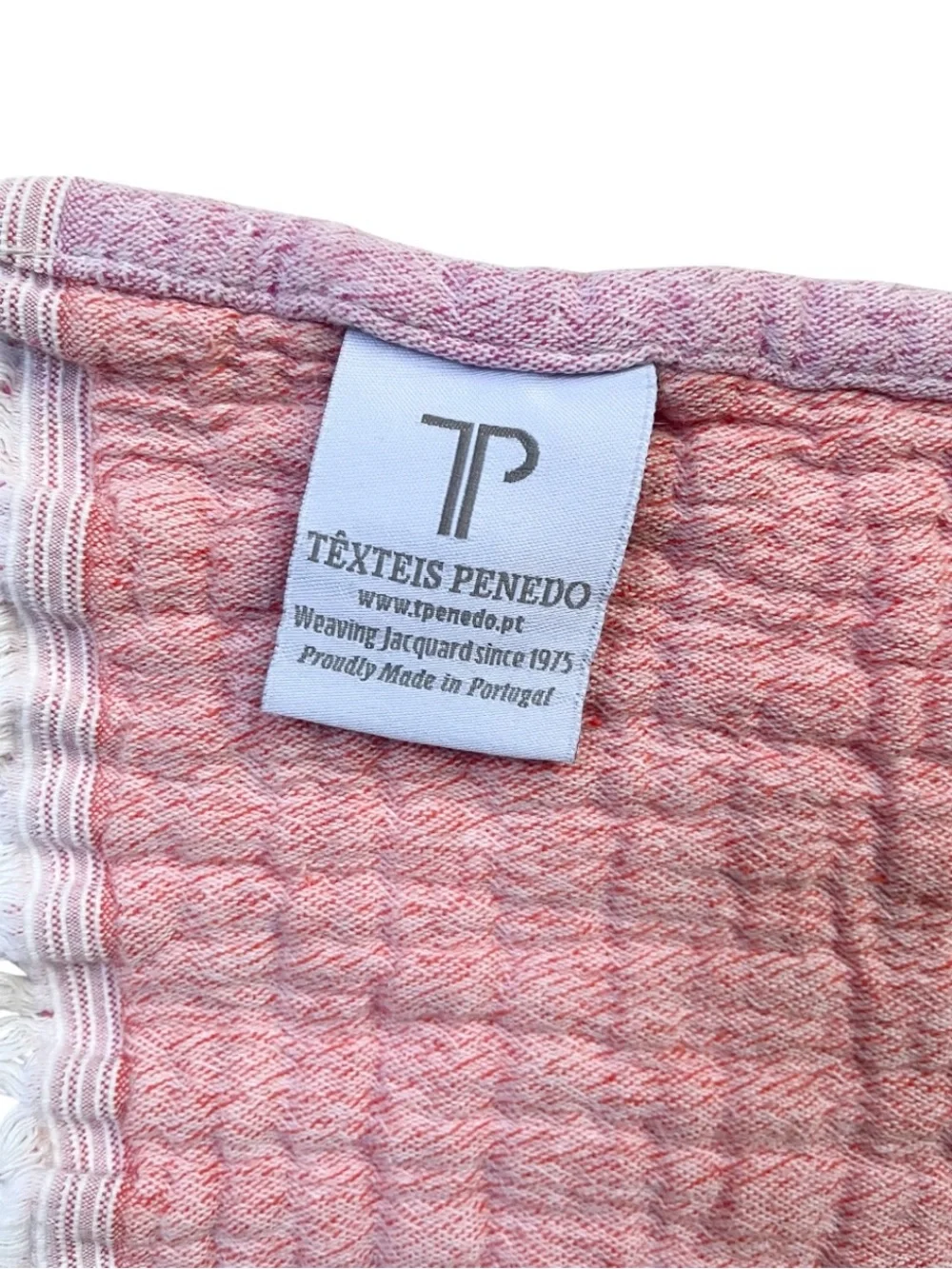 Texteis Penedo Two Tone Cotton Gauze Throw Blanket in Pale Pink/Orange w/Fringe